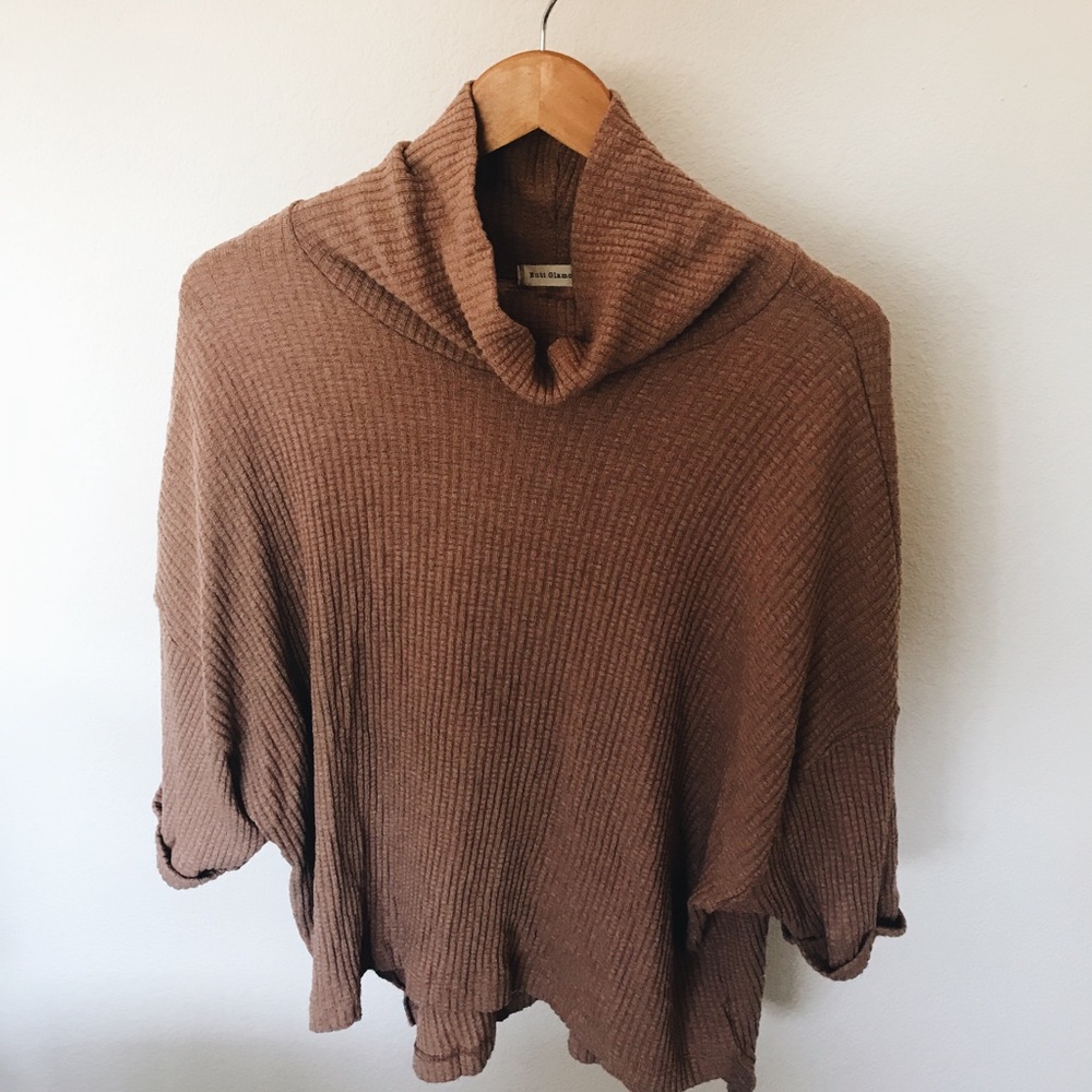Turtle neck, soft pink top!